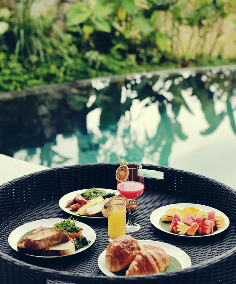 floating-breakfast-2